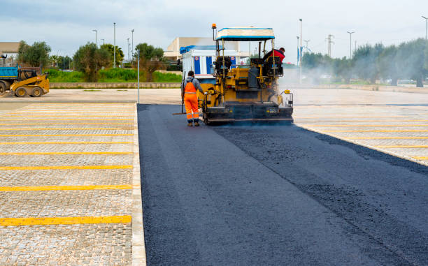 Best Professional Driveway Pavers  in Rockland, ME